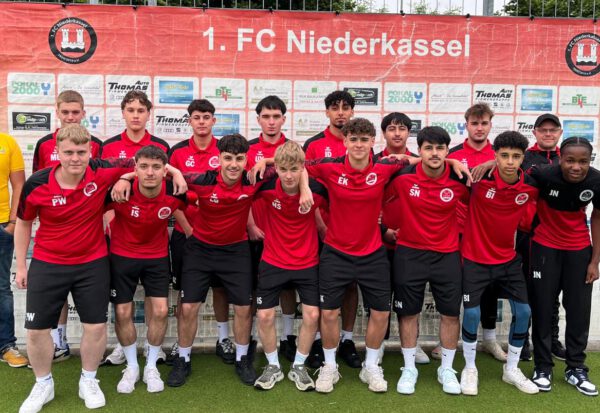 Sponsoring Trikots des 1. FC NIederkassel